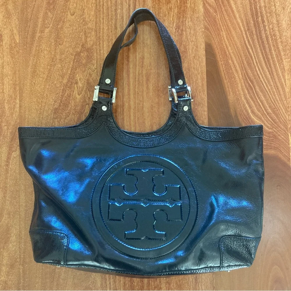Tory Burch Bombe Tote Black Crackle Leather XL Logo Embossed Silver Satchel - Picture 3 of 14